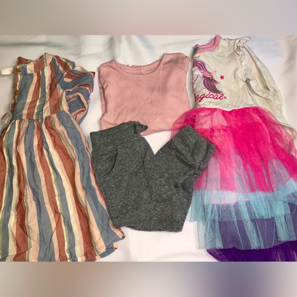 2/$20 3t girls clothing lot